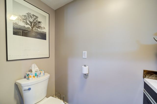 3920 Highgate Road, Norton Shores City, MI 49441