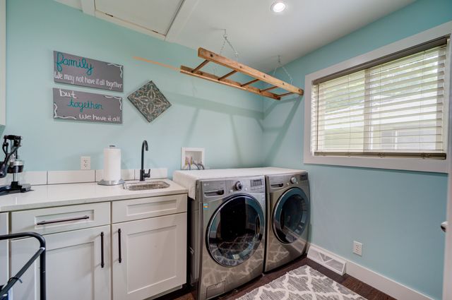 3920 Highgate Road, Norton Shores City, MI 49441