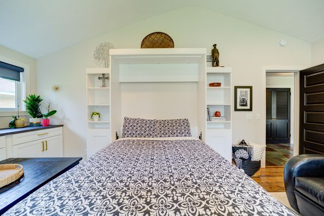 3920 Highgate Road, Norton Shores City, MI 49441