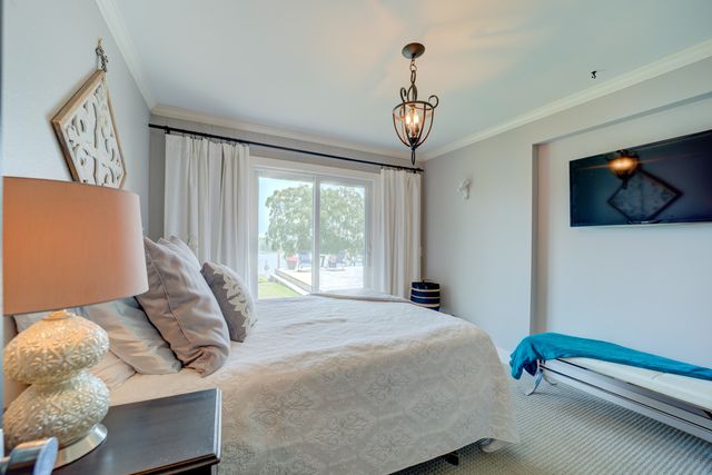 3920 Highgate Road, Norton Shores City, MI 49441