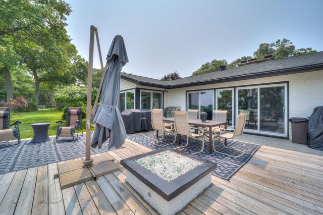 3920 Highgate Road, Norton Shores City, MI 49441