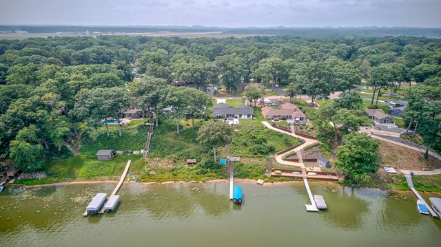 3920 Highgate Road, Norton Shores City, MI 49441