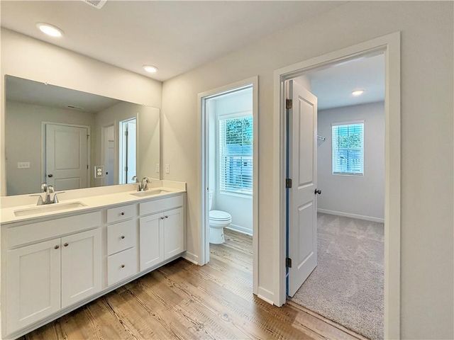 7477 Clover Lane, Flowery Branch, GA 30542