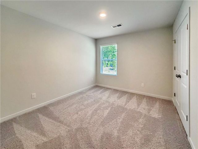 7477 Clover Lane, Flowery Branch, GA 30542