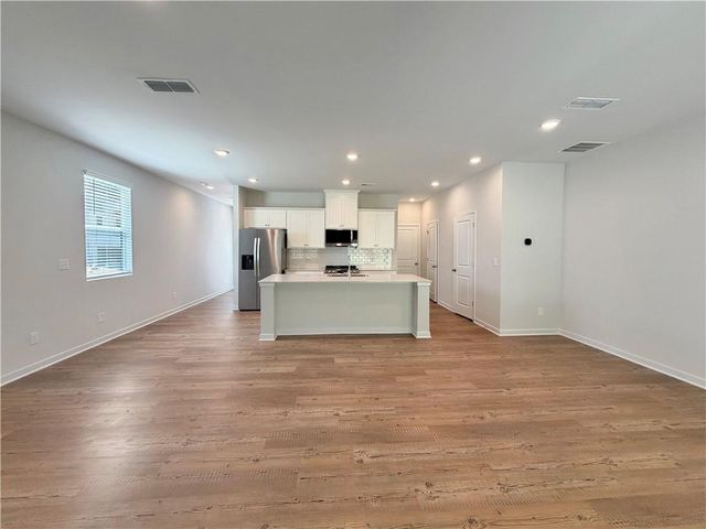 7477 Clover Lane, Flowery Branch, GA 30542