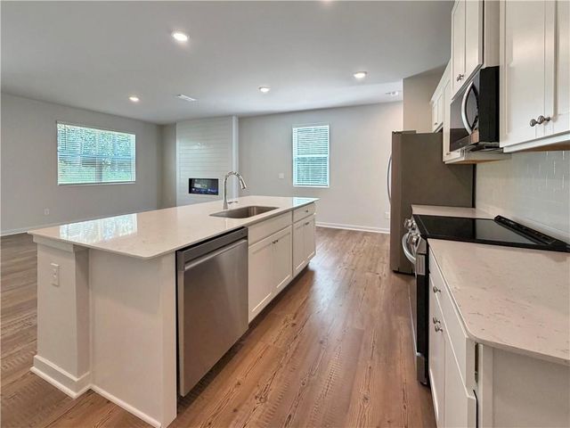 7477 Clover Lane, Flowery Branch, GA 30542