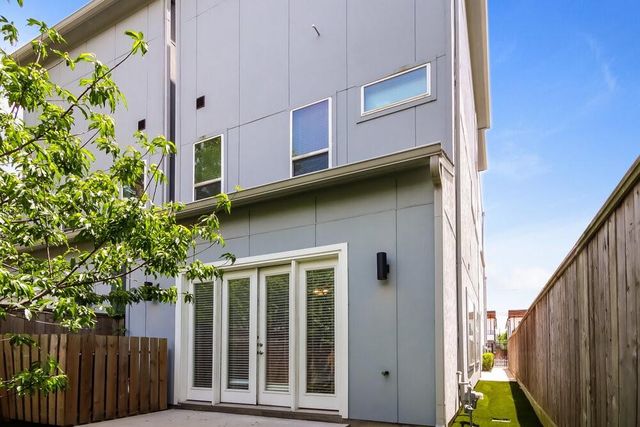 1810 Winter Street, Houston, TX 77007