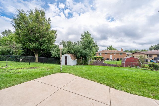 6524 Cedar Road, Oak Forest, IL 60452