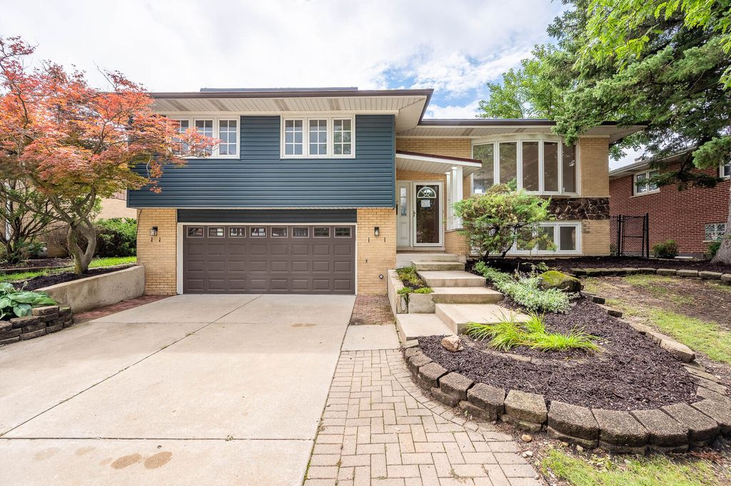 6524 Cedar Road, Oak Forest, IL 60452