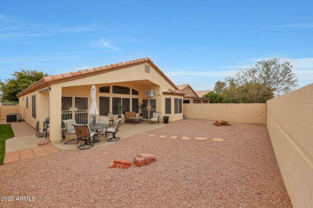 17467 N SUNSET Trail, Surprise, AZ 85374