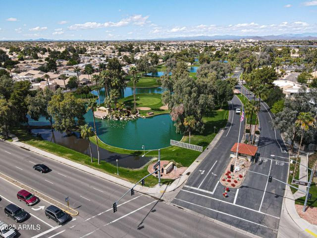 17467 N SUNSET Trail, Surprise, AZ 85374