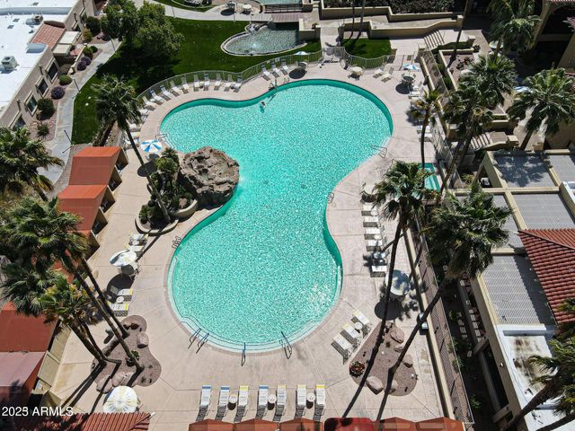 17467 N SUNSET Trail, Surprise, AZ 85374