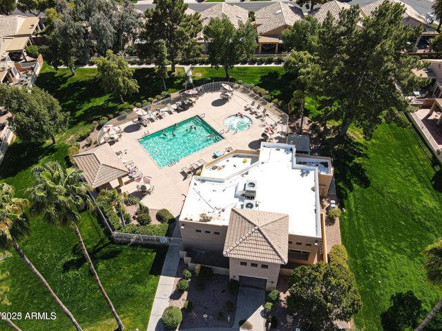 17467 N SUNSET Trail, Surprise, AZ 85374