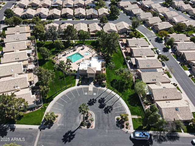 17467 N SUNSET Trail, Surprise, AZ 85374