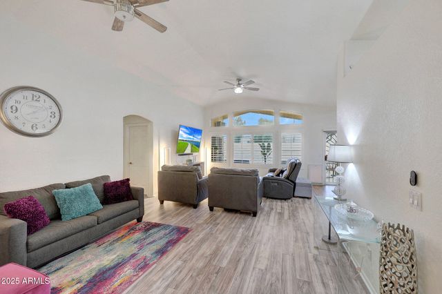 17467 N SUNSET Trail, Surprise, AZ 85374