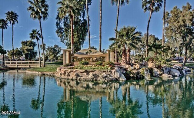 17467 N SUNSET Trail, Surprise, AZ 85374