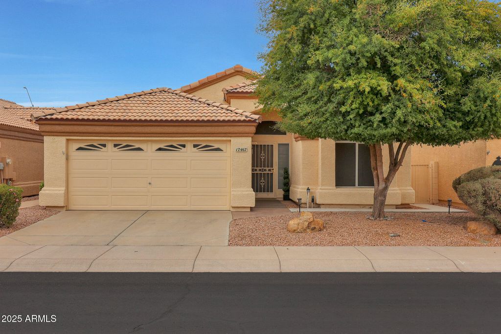 17467 N SUNSET Trail, Surprise, AZ 85374 — photo 4