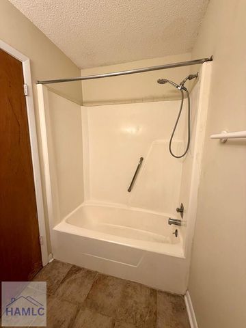 802 Wildwood Drive, Hinesville, GA 31313
