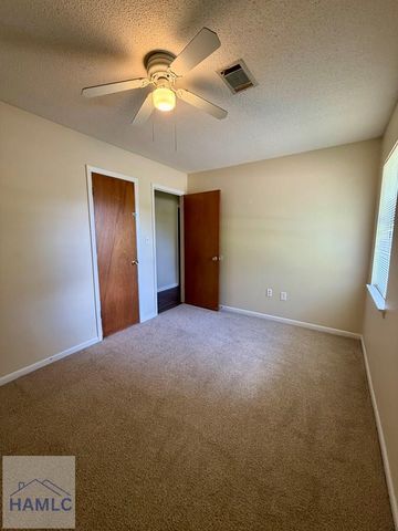 802 Wildwood Drive, Hinesville, GA 31313
