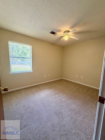 802 Wildwood Drive, Hinesville, GA 31313