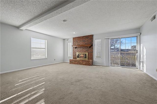 8001 Westridge Road 102, Raytown, MO 64138