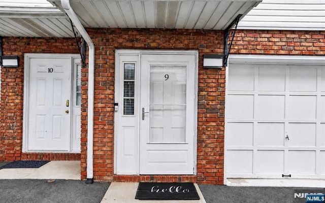 134 Boulevard 9, Passaic, NJ 07055