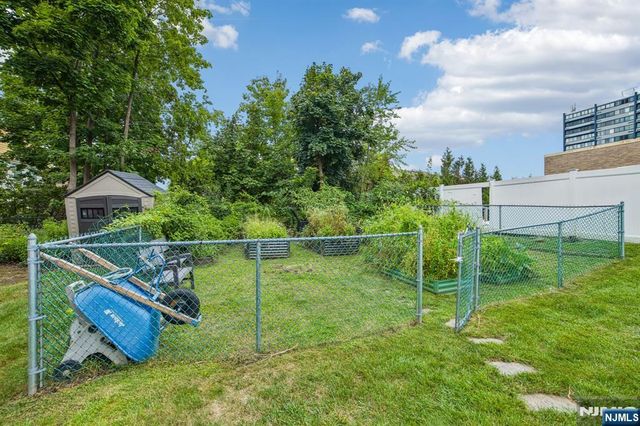 134 Boulevard 9, Passaic, NJ 07055