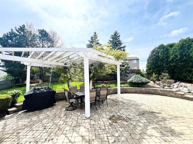 416 PTARMIGAN Place, Lindenhurst, IL 60046