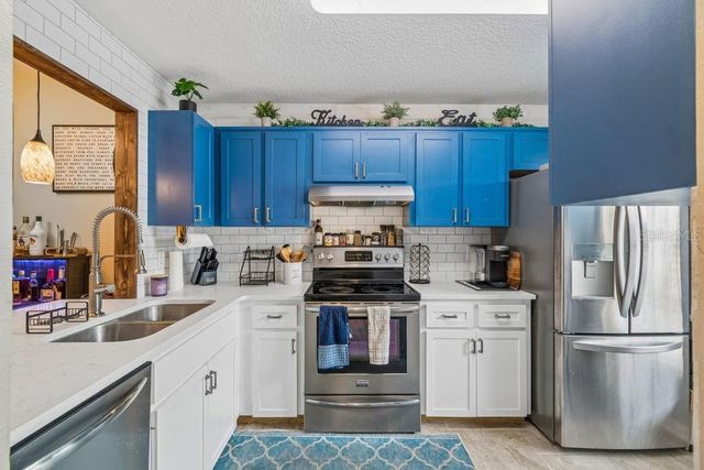 4753 SUNNY LOOP, Holiday, FL 34690