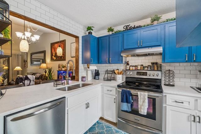 4753 SUNNY LOOP, Holiday, FL 34690