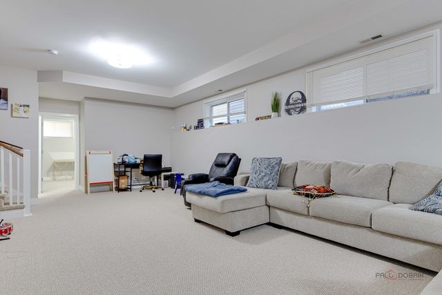 3931 S Wells Street, Chicago, IL 60609