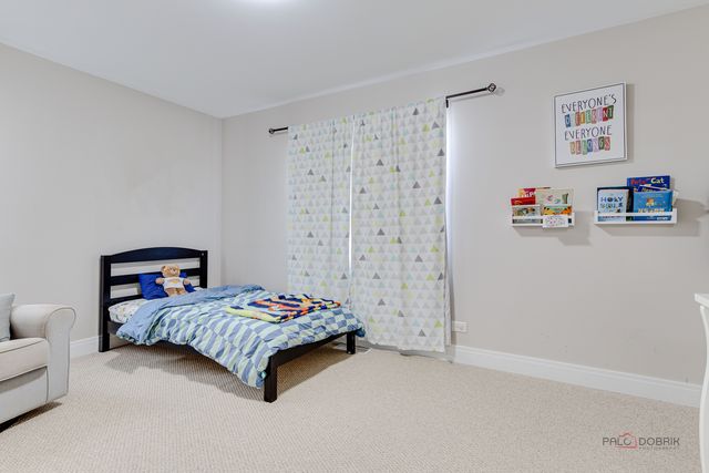 3931 S Wells Street, Chicago, IL 60609