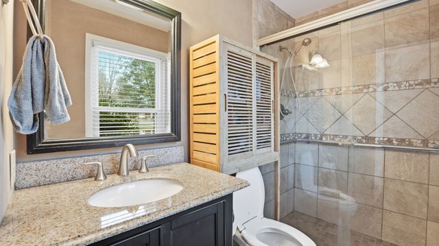 270 Wood Bluff Rd, Winchester, TN 37398