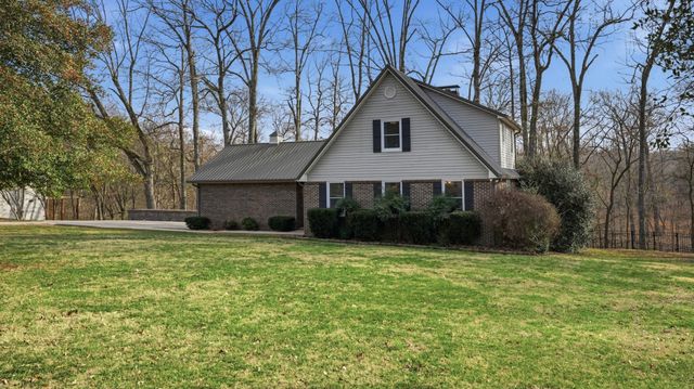 270 Wood Bluff Rd, Winchester, TN 37398