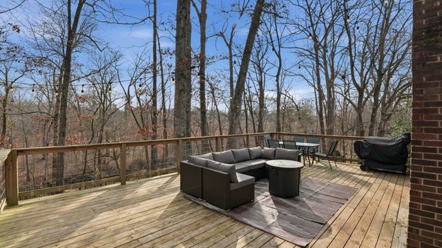 270 Wood Bluff Rd, Winchester, TN 37398