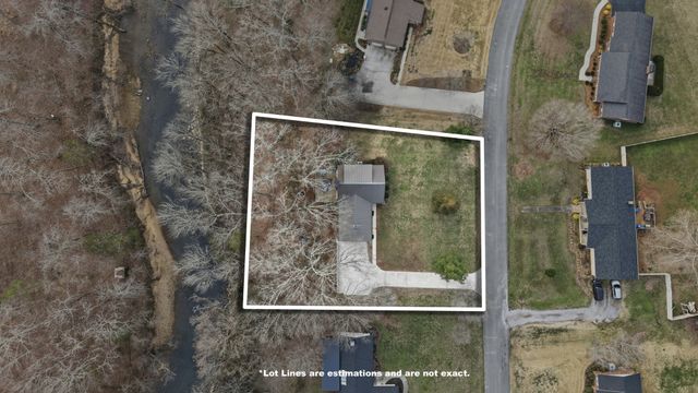 270 Wood Bluff Rd, Winchester, TN 37398