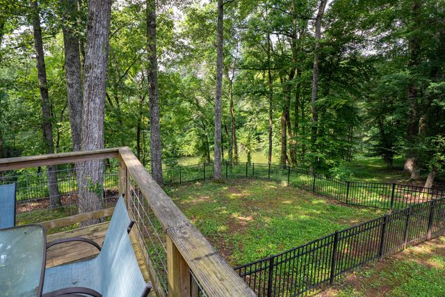 270 Wood Bluff Rd, Winchester, TN 37398