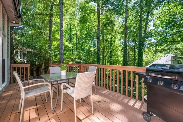 115 Ashewoode Downs Lane, Johns Creek, GA 30005