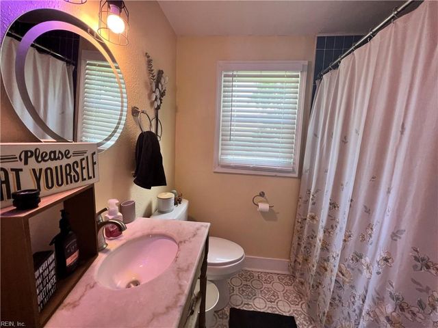 268 Burgoyne RD, Norfolk, VA 23503