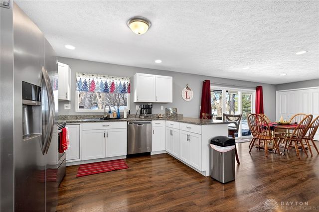 2317 Barnett Drive, Bellbrook, OH 45305