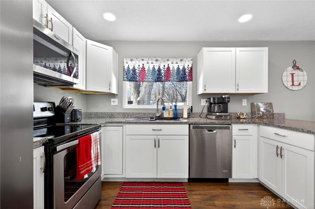 2317 Barnett Drive, Bellbrook, OH 45305