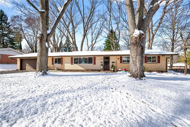 2317 Barnett Drive, Bellbrook, OH 45305