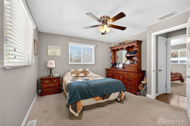 2317 Barnett Drive, Bellbrook, OH 45305