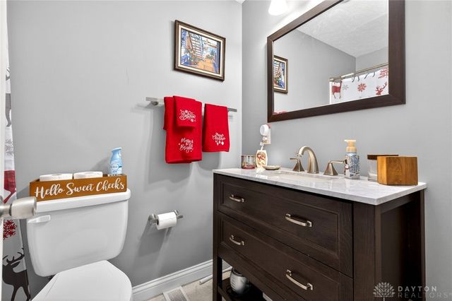 2317 Barnett Drive, Bellbrook, OH 45305