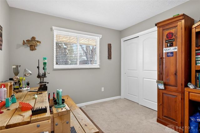 2317 Barnett Drive, Bellbrook, OH 45305