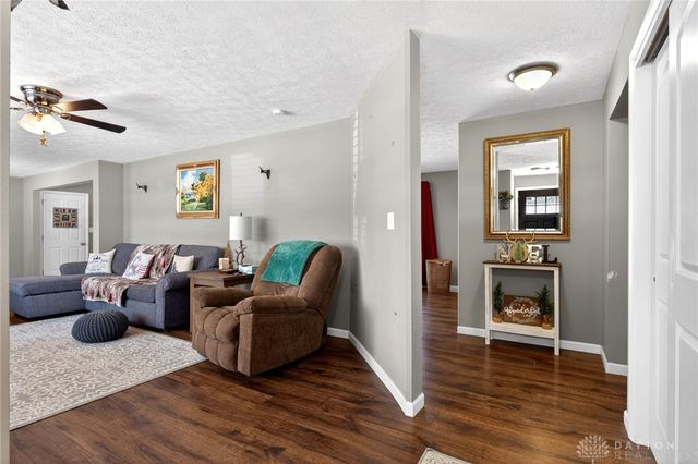 2317 Barnett Drive, Bellbrook, OH 45305