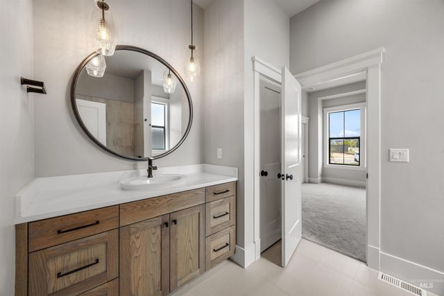 7112 S Cadence Ave, Meridian, ID 83642