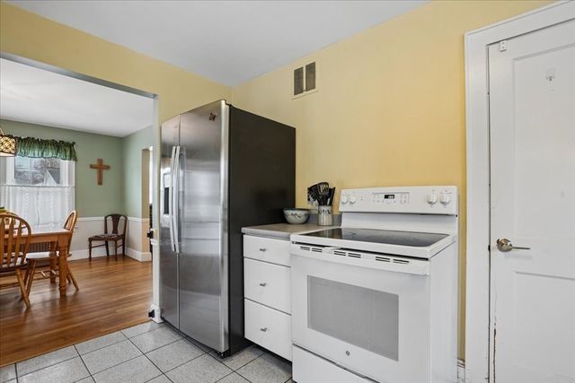 101 Avon, Manchester, NH 03102