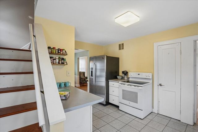 101 Avon, Manchester, NH 03102