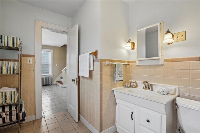 101 Avon, Manchester, NH 03102